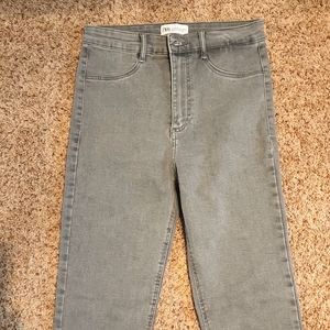 3/$20 Zara skinny jeans size 36 like new!